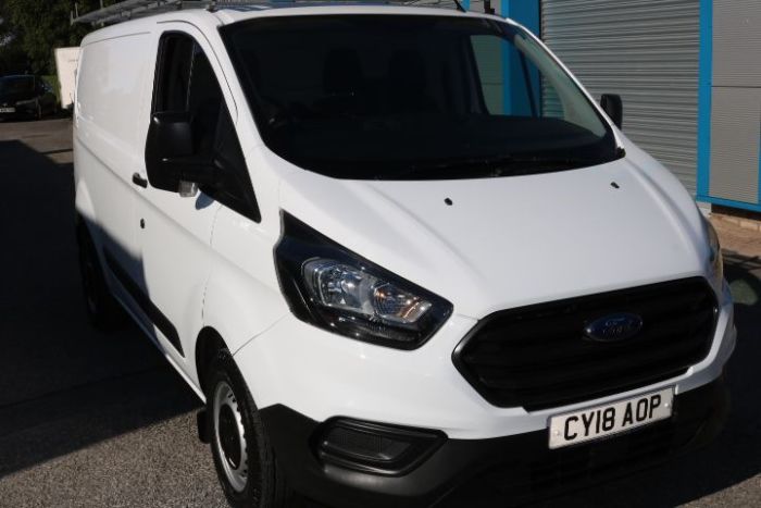 Ford Transit Custom 2.0 TDCi 105ps Low Roof Van Panel Van Diesel White