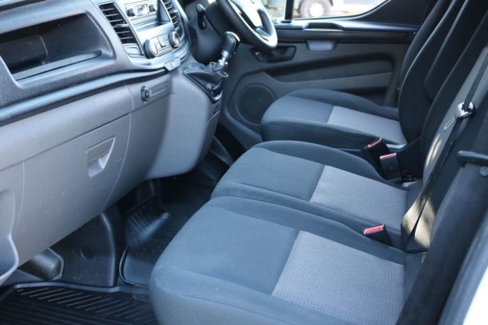 Ford Transit Custom 2.0 TDCi 105ps Low Roof Van Panel Van Diesel White