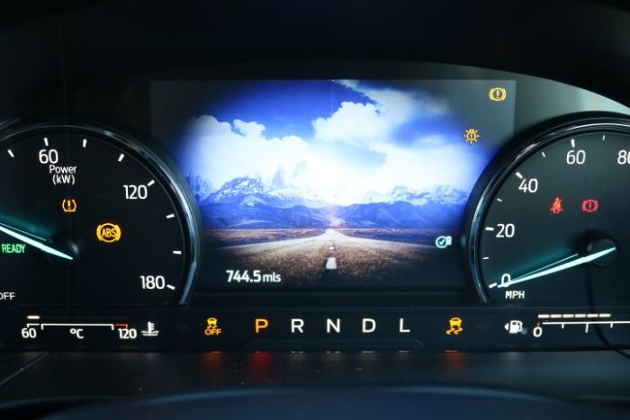 Ford Kuga 2.5 KUGA Titanium Plug In Hybrid Automatic SUV Hybrid Chrome Blue