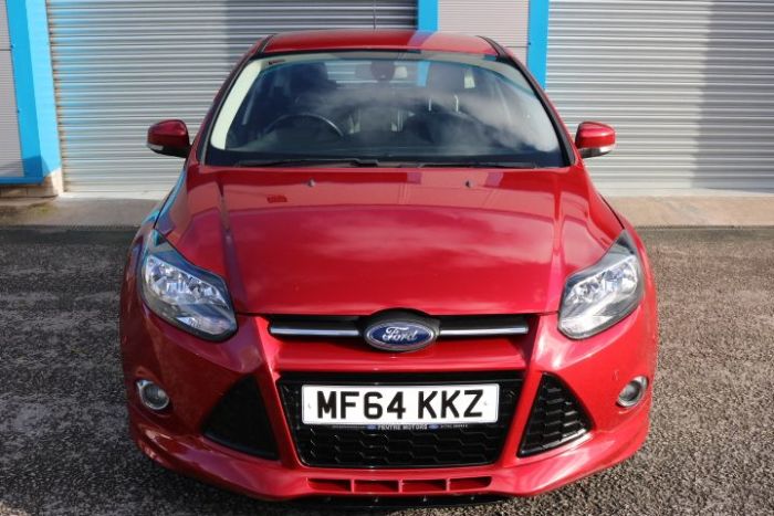 Ford Focus 1.6 TDCi 115 Zetec S 5dr Hatchback Diesel Red