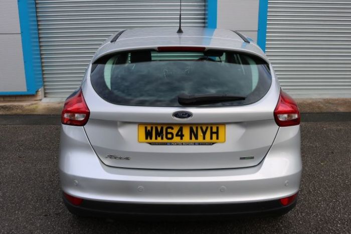 Ford Focus 1.0 EcoBoost 125 Zetec 5dr Hatchback Petrol Silver