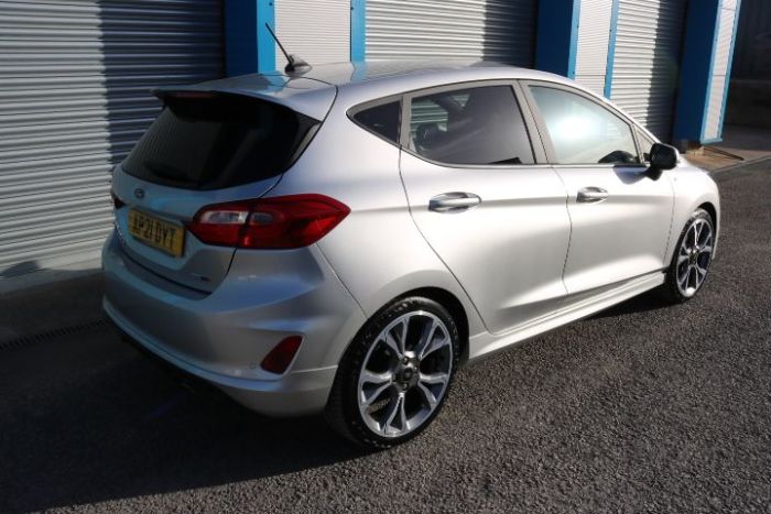 Ford Fiesta 1.0 EcoBoost Hybrid mHEV 125 ST-Line X Edition 5dr Hatchback Petrol Silver