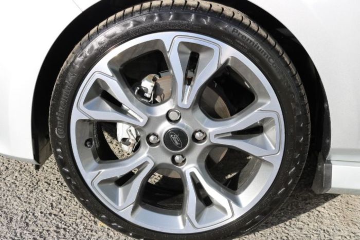 Ford Fiesta 1.0 EcoBoost Hybrid mHEV 125 ST-Line X Edition 5dr Hatchback Petrol Silver