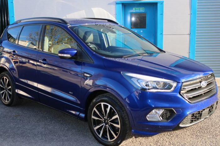 Ford Kuga 2.0 TDCi 180 ST-Line 5dr Auto 4X4 Hatchback Diesel Blue