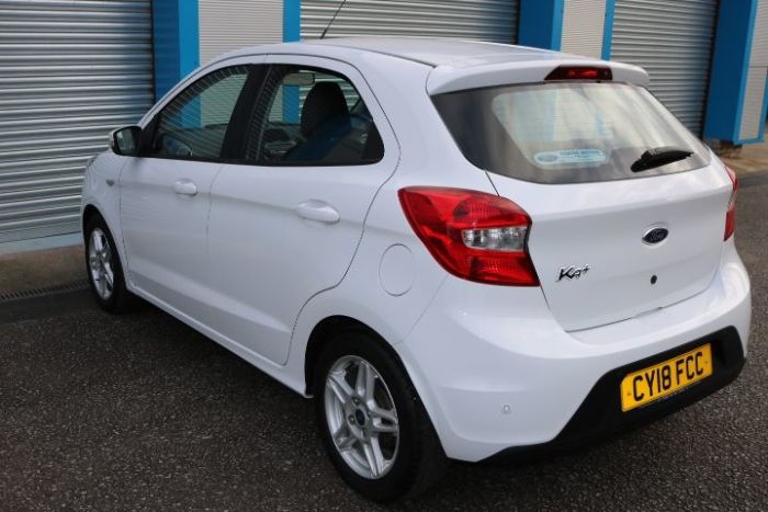 Ford Ka 1.2 85 Zetec 5dr Hatchback Petrol White