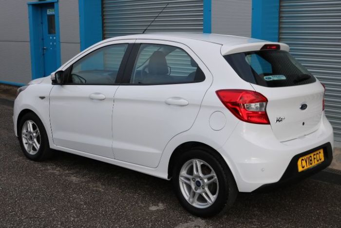 Ford Ka 1.2 85 Zetec 5dr Hatchback Petrol White