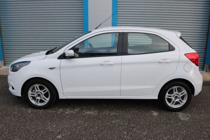 Ford Ka 1.2 85 Zetec 5dr Hatchback Petrol White