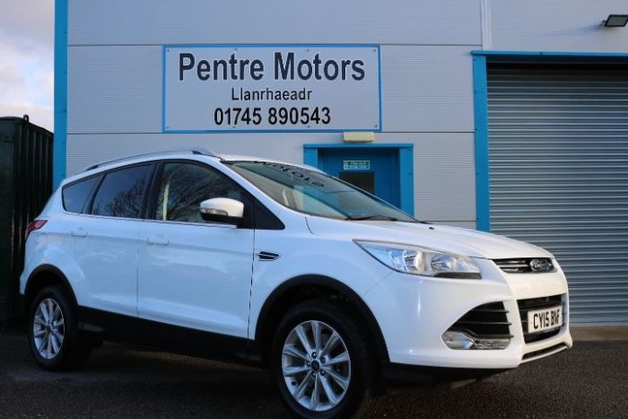 Ford Kuga 2.0 TDCi 180 Titanium 5dr Powershift 4x4 Hatchback Diesel White