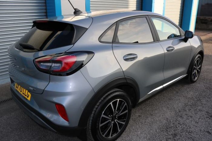 Ford Puma 1.0 EcoBoost Hybrid mHEV 155 Titanium 5dr Hatchback Petrol Silver