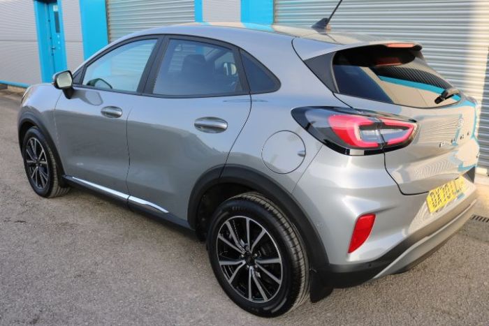 Ford Puma 1.0 EcoBoost Hybrid mHEV 155 Titanium 5dr Hatchback Petrol Silver