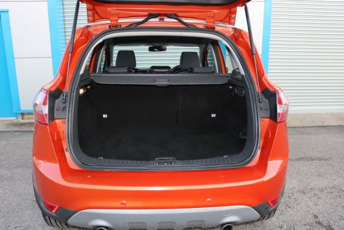 Ford Kuga 2.0 TDCi 163 Titanium 5dr Powershift 4x4 Estate Diesel Red