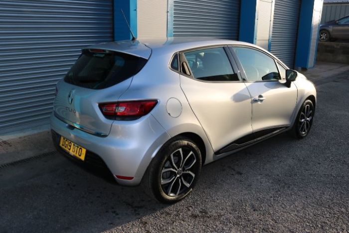 Renault Clio 1.5 dCi 90 Play 5dr Hatchback Diesel Silver