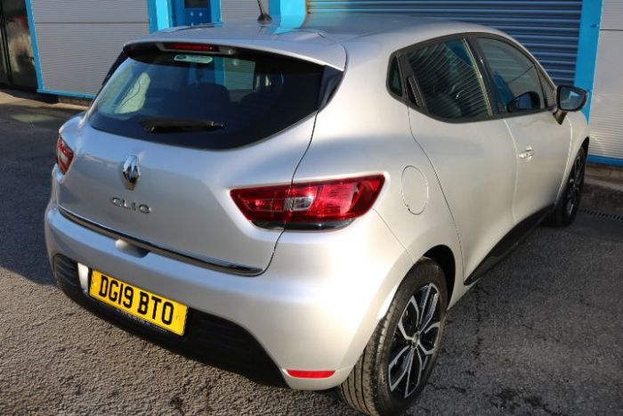 Renault Clio 1.5 dCi 90 Play 5dr Hatchback Diesel Silver