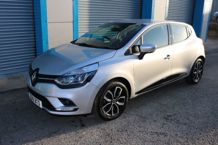 Renault Clio 1.5 dCi 90 Play 5dr Hatchback Diesel Silver