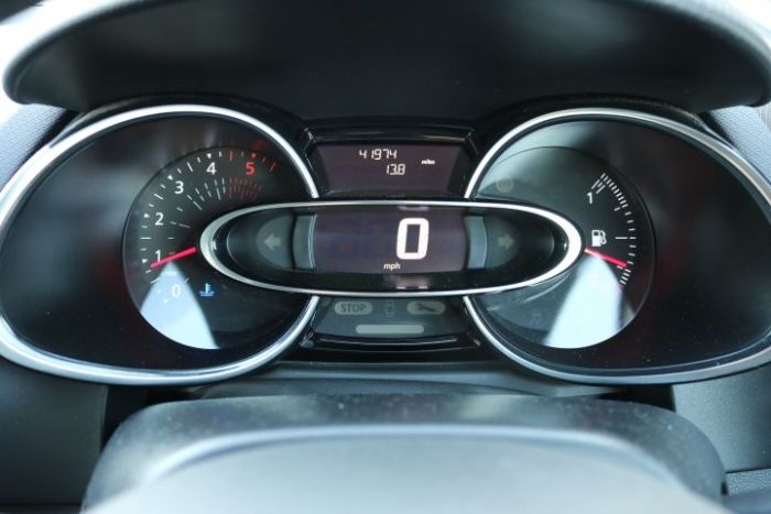 Renault Clio 1.5 dCi 90 Play 5dr Hatchback Diesel Silver