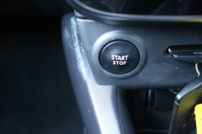 Renault Clio 1.5 dCi 90 Play 5dr Hatchback Diesel Silver