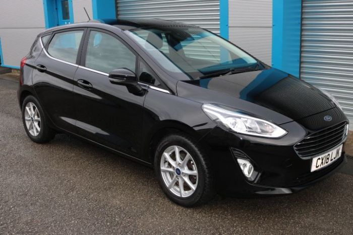 Ford Fiesta 1.0 EcoBoost Zetec 5dr Hatchback Petrol Black