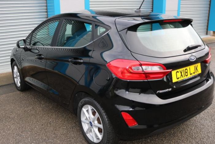 Ford Fiesta 1.0 EcoBoost Zetec 5dr Hatchback Petrol Black