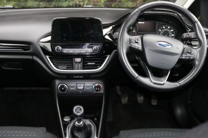 Ford Fiesta 1.0 EcoBoost Zetec 5dr Hatchback Petrol Black