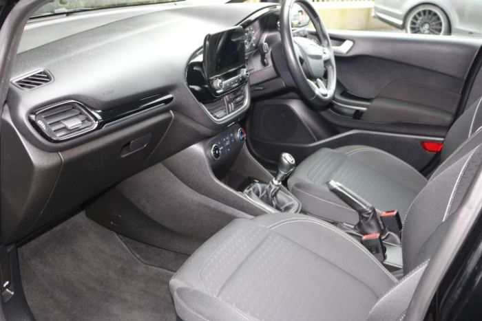 Ford Fiesta 1.0 EcoBoost Zetec 5dr Hatchback Petrol Black