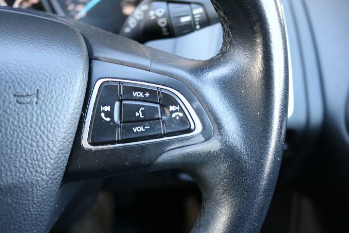 Ford Focus 1.0 EcoBoost 125 Titanium 5dr Hatchback Petrol Blue