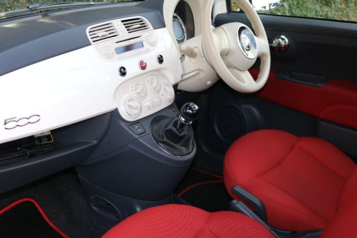 Fiat 500 1.2 Lounge 3dr [Start Stop] Hatchback Petrol White
