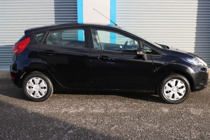 Ford Fiesta 1.6 FIESTA ECONETIC TDCI Hatchback Diesel Black