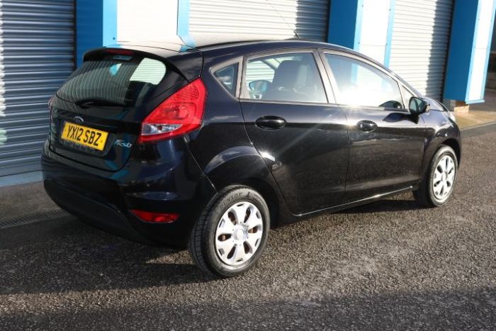 Ford Fiesta 1.6 FIESTA ECONETIC TDCI Hatchback Diesel Black