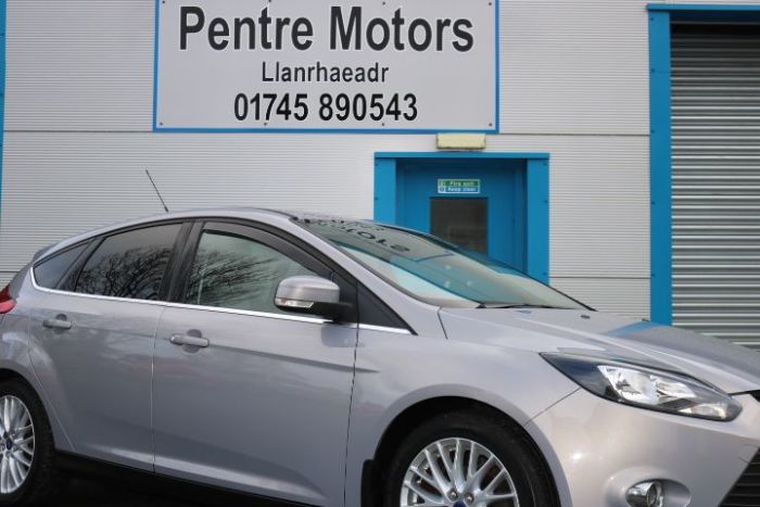 Ford Focus 1.0 125 EcoBoost Zetec 5dr Hatchback Petrol Silver