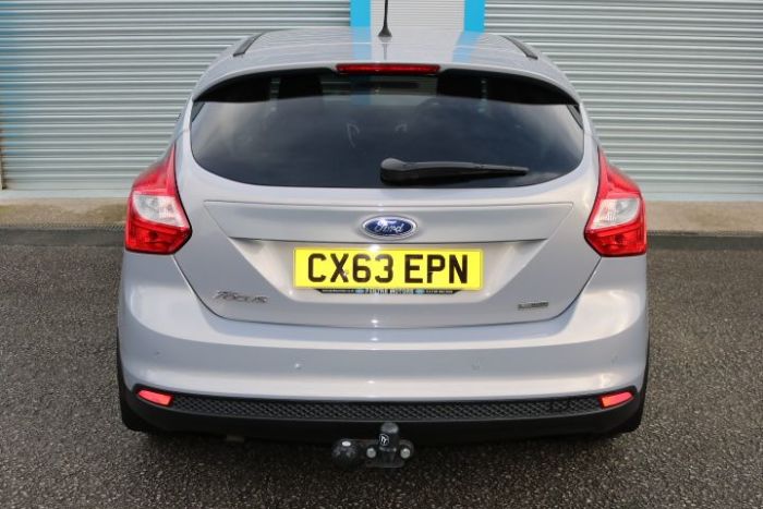 Ford Focus 1.0 125 EcoBoost Zetec 5dr Hatchback Petrol Silver