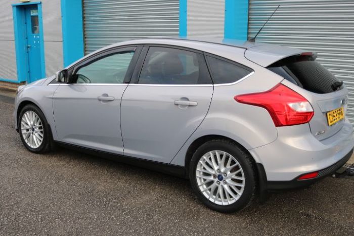 Ford Focus 1.0 125 EcoBoost Zetec 5dr Hatchback Petrol Silver