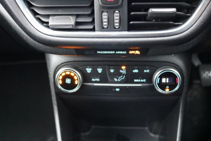 Ford Fiesta 1.0 EcoBoost Titanium 5dr Hatchback Petrol Blue