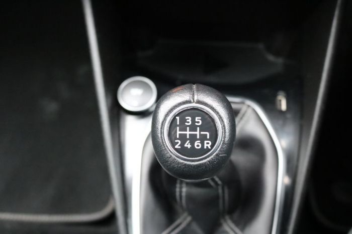 Ford Fiesta 1.0 EcoBoost Titanium 5dr Hatchback Petrol Blue