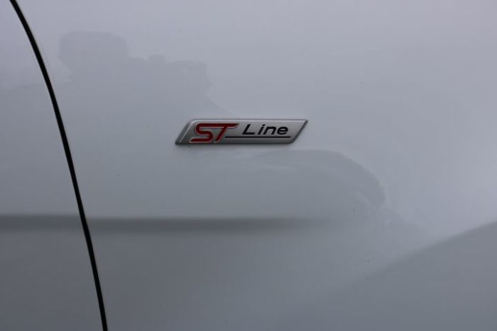Ford Ecosport 1.0 EcoBoost 125 ST-Line 5dr Auto Hatchback Petrol White