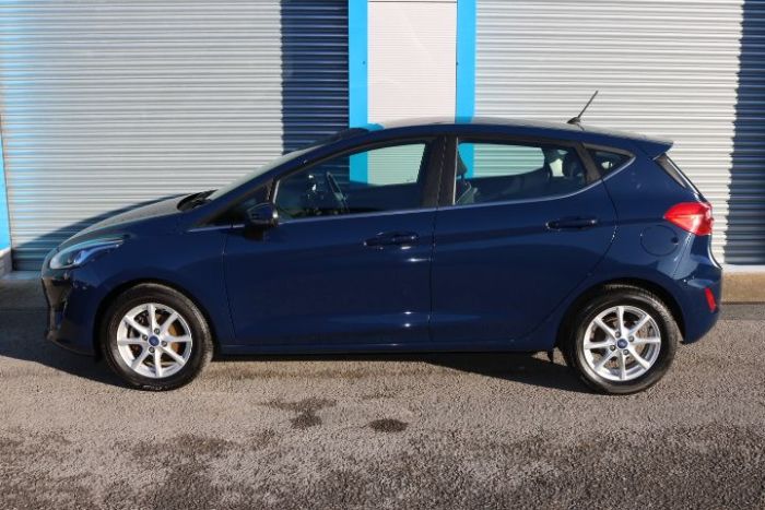 Ford Fiesta 1.1 Zetec 5dr Hatchback Petrol Blue