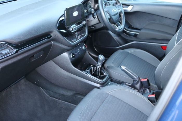 Ford Fiesta 1.1 Zetec 5dr Hatchback Petrol Blue