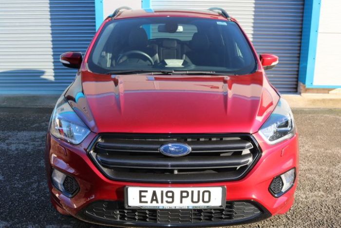 Ford Kuga 2.0 TDCi 180 ST-Line X 5dr Auto 4x4 Hatchback Diesel Red