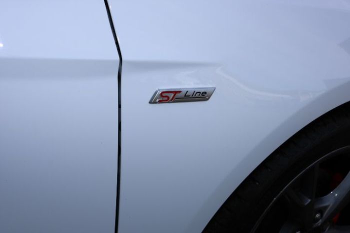 Ford Focus 1.5 EcoBoost 182 ST-Line X 5dr Hatchback Petrol White