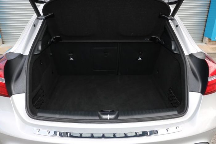 Mercedes-Benz 250 2.0 250 GLA AMG Line Premium+ Four Wheel Drive Petrol Silver