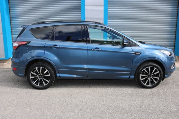 Ford Kuga 2.0 TDCi 180 ST-Line 5dr Hatchback Diesel Blue