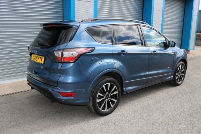 Ford Kuga 2.0 TDCi 180 ST-Line 5dr Hatchback Diesel Blue