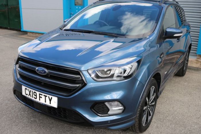 Ford Kuga 2.0 TDCi 180 ST-Line 5dr Hatchback Diesel Blue