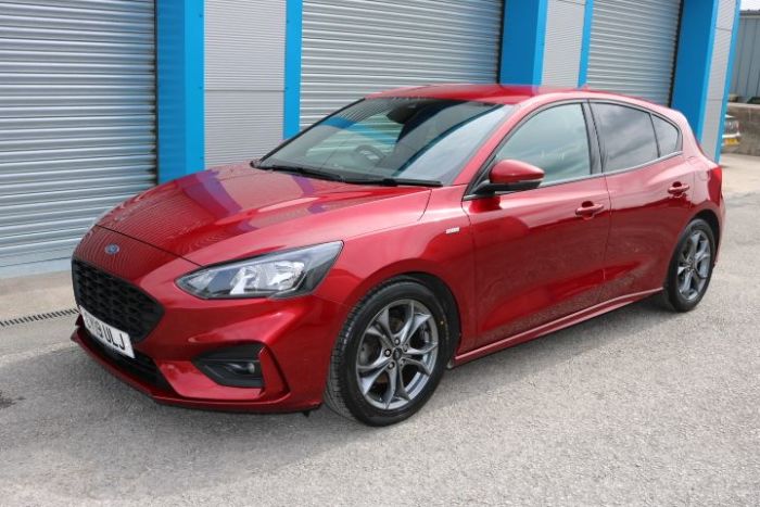Ford Focus 1.0 EcoBoost 125 ST-Line 5dr Hatchback Petrol Red