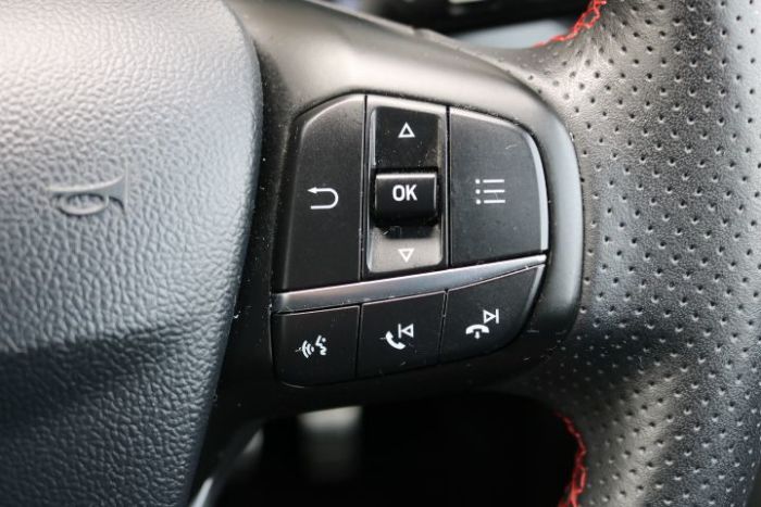 Ford Focus 1.0 EcoBoost 125 ST-Line 5dr Hatchback Petrol Red
