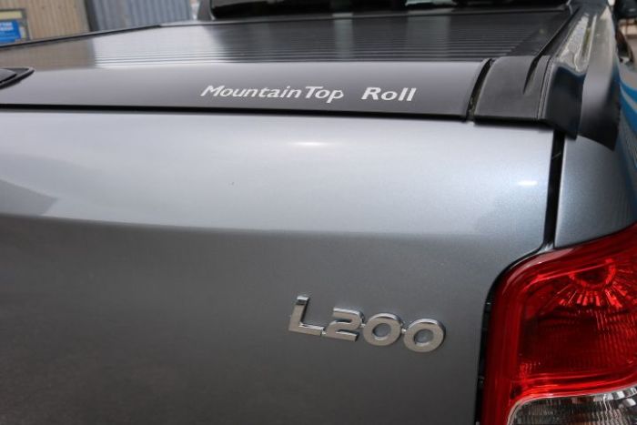 Mitsubishi L200 2.4 Double Cab DI-D 178 Warrior 4WD Auto Pick Up Diesel Grey