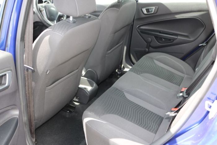 Ford Fiesta 1.25 82 Zetec 5dr Hatchback Petrol Blue