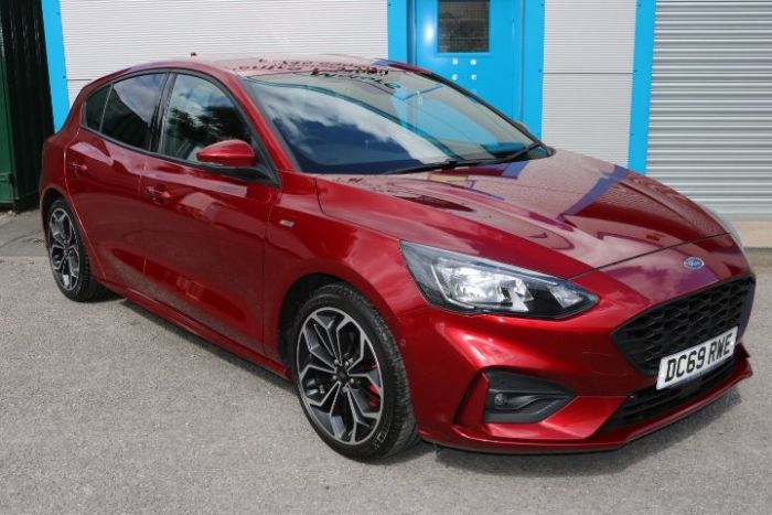Ford Focus 1.0 ST-LIne X Hatchback Petrol Ruby Red
