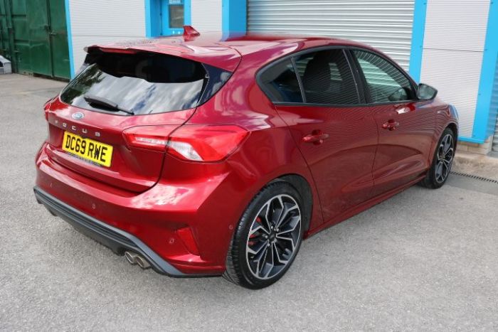 Ford Focus 1.0 ST-LIne X Hatchback Petrol Ruby Red