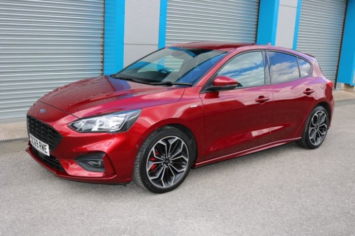 Ford Focus 1.0 ST-LIne X Hatchback Petrol Ruby Red
