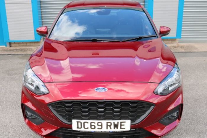 Ford Focus 1.0 ST-LIne X Hatchback Petrol Ruby Red